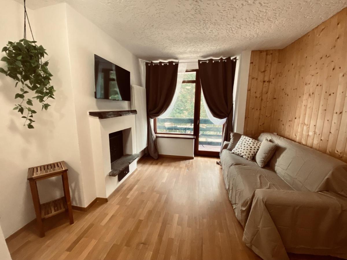 Apartament La Finestra Sul Brenta Con Posto Auto Privato Al Centro Di Mad Di Campiglio Cipat O22233-At-O13262 Folgarida Zewnętrze zdjęcie